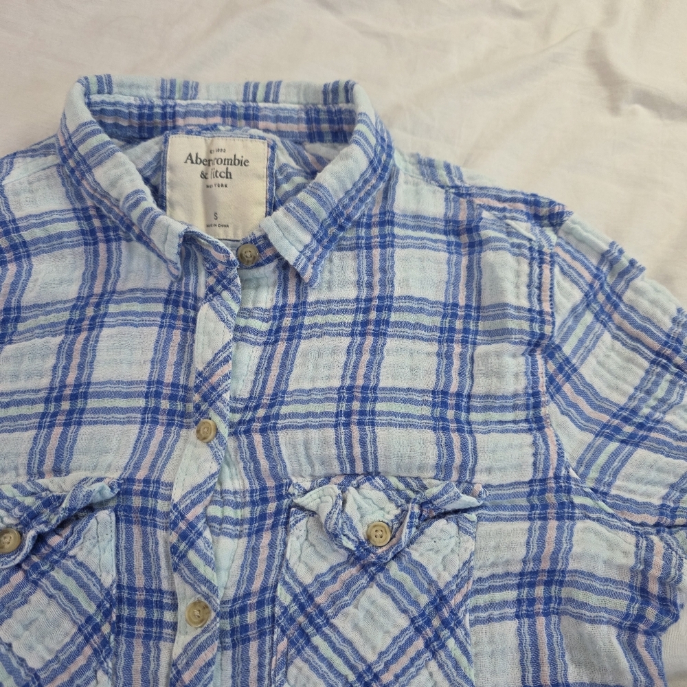 Abercrombie & Fitch Seersucker Summer Plaid Long Sleeve Shirt Flap Pockets. S